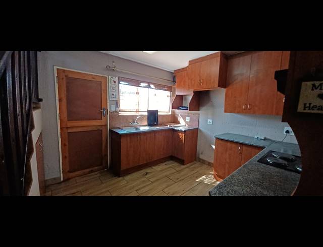 3 BEDROOM HOUSE FOR SALE IN DAL FOUCHE